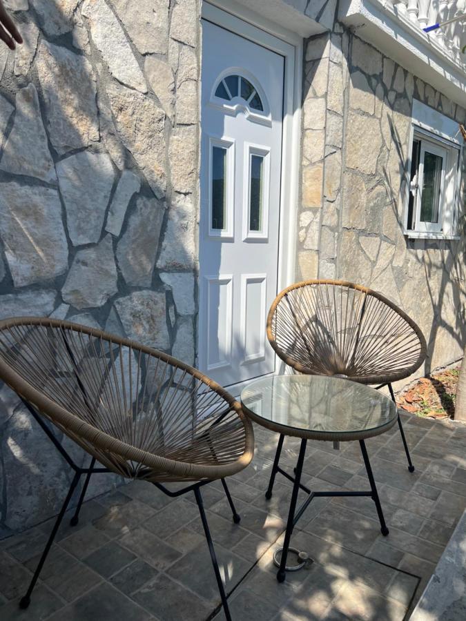 Azzure Apartment Ulcinj Zewnętrze zdjęcie