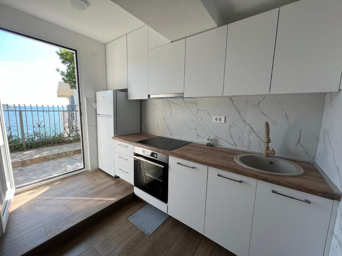 Azzure Apartment Ulcinj Zewnętrze zdjęcie
